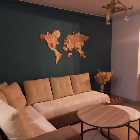 Loft Apartment In Ереван Екстериор снимка