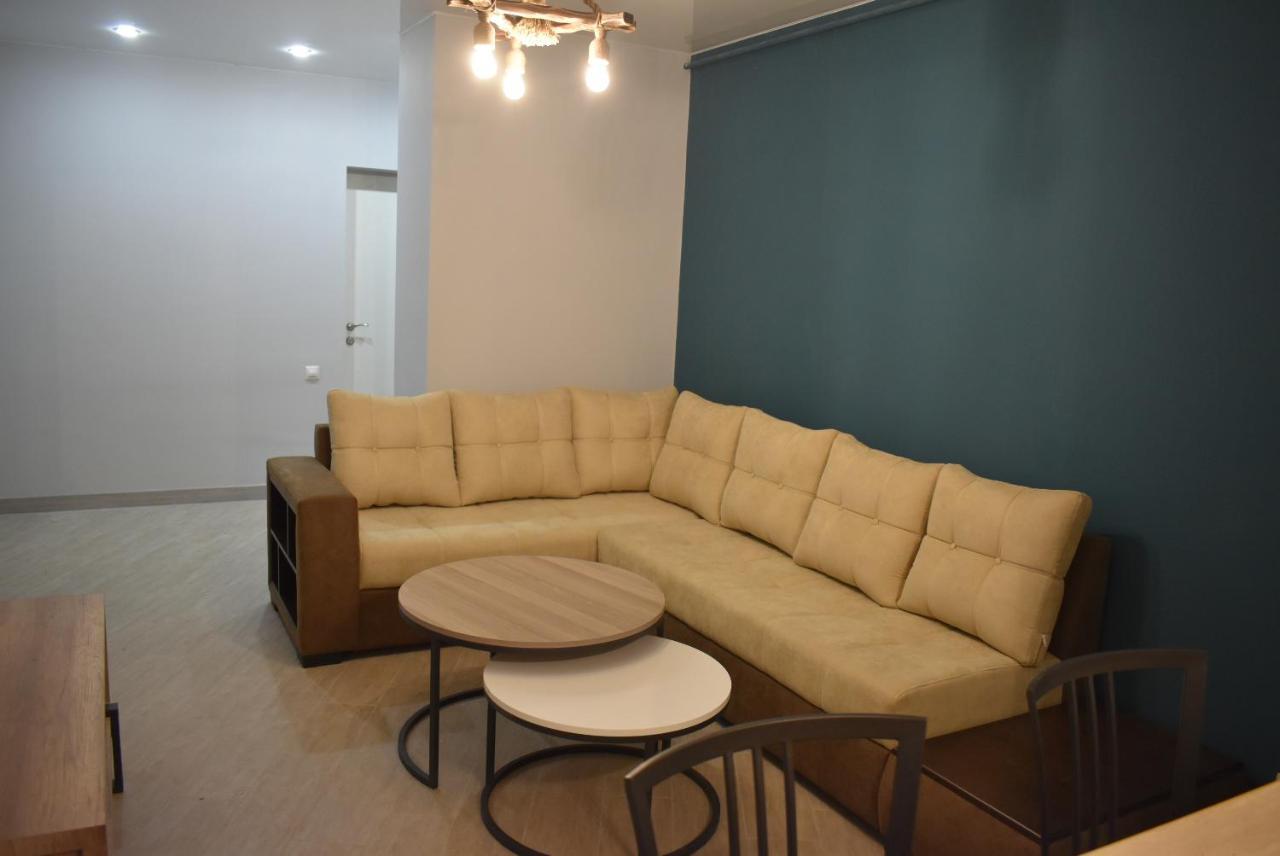 Loft Apartment In Ереван Екстериор снимка